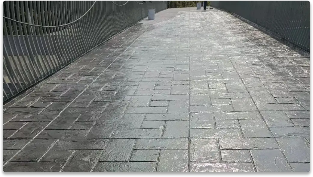 Ceramic particle non-slip pavement 02