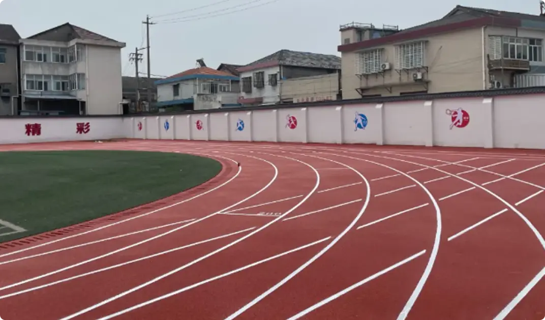 self-tightening plastic track 04